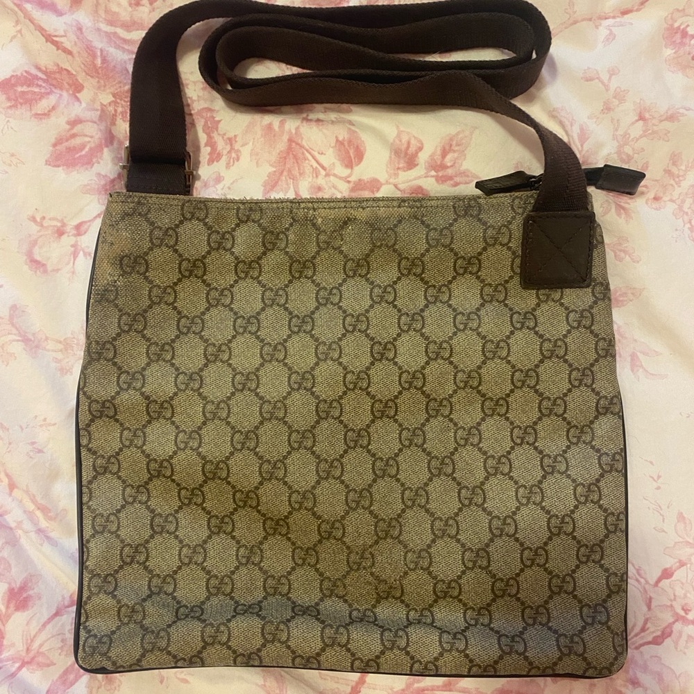 Gucci Crossbody purse